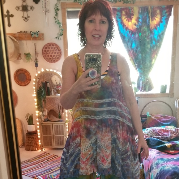 Meet your Posher, Sheila - Picture 4 of 5